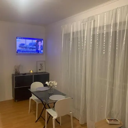 Charming With Balneo Shower, Parking Included